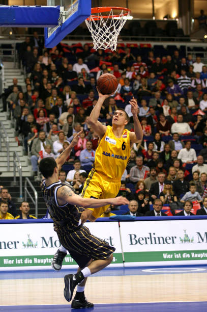 作为全球拳 作为全球拳